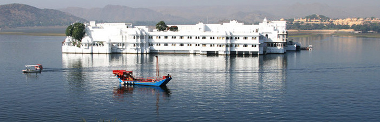 Udaipur 4th day itinerary of palace on wheels train 